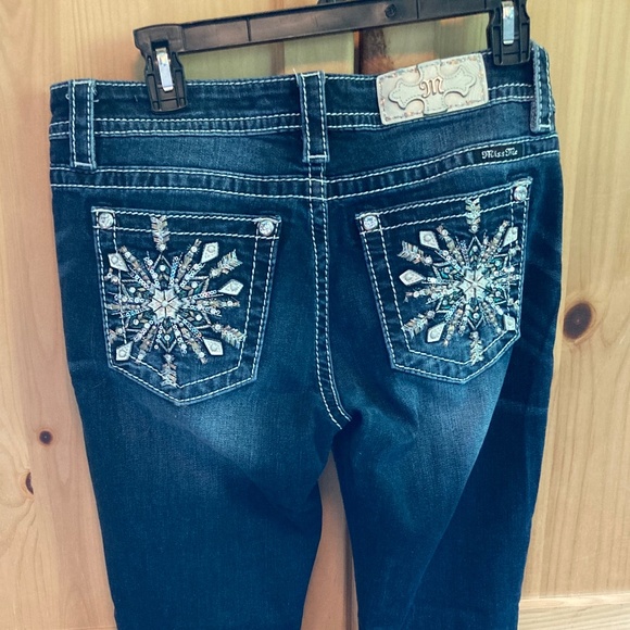 LAST DAY! Miss Me Embroidered Jeans - Picture 6 of 13